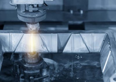 Drátořez | WOOZ CNC | WEDM obrábění | elektroerozivní řezání | zakázková výroba | přesné tvarové díly